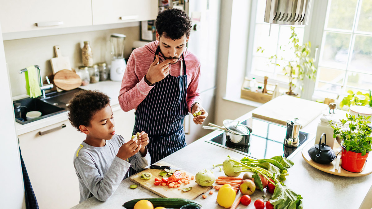 tc-son-dad-eating-together-1200x675.jpg